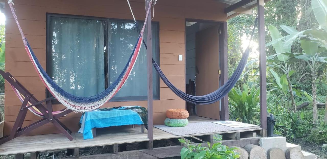 Hostal Cecilia Puerto Viejo de Talamanca المظهر الخارجي الصورة