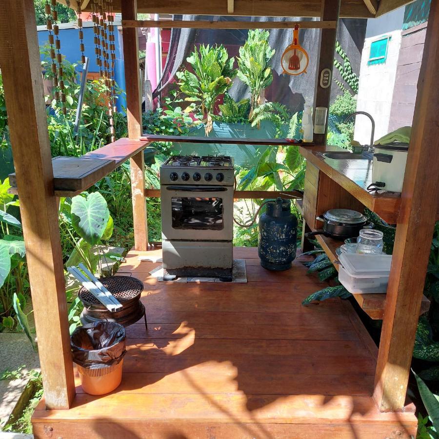 Hostal Cecilia Puerto Viejo de Talamanca المظهر الخارجي الصورة