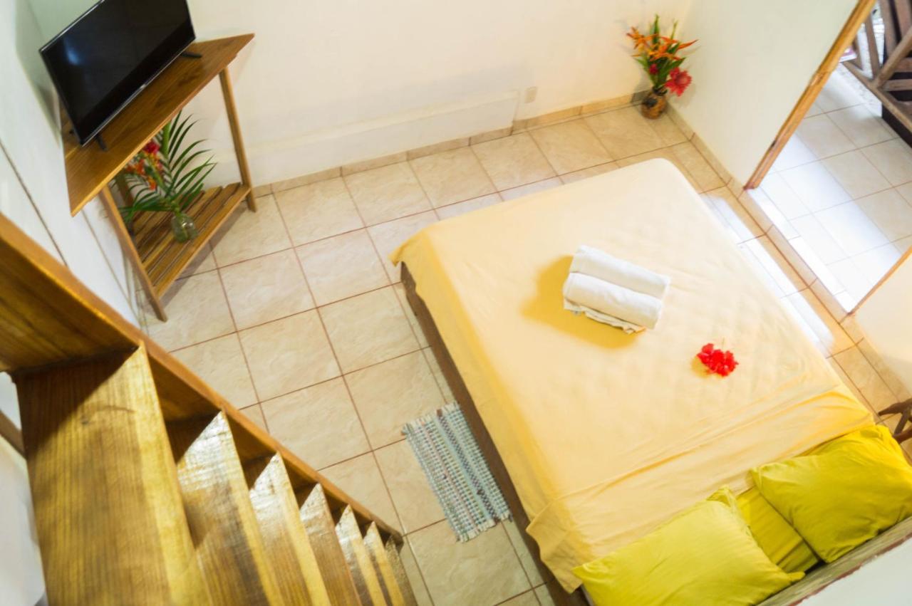Hostal Cecilia Puerto Viejo de Talamanca المظهر الخارجي الصورة